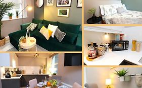 Brighton, Bn1, Short And Long Let, 3 Sleeps, 6 Mins Walk From Train Station